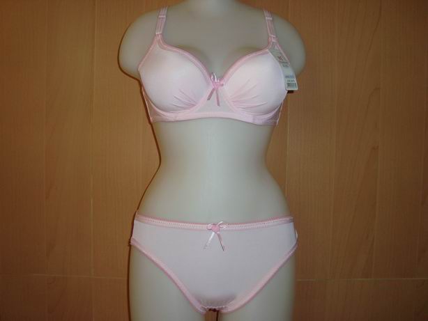 ��Ʒ���ƣ���װ